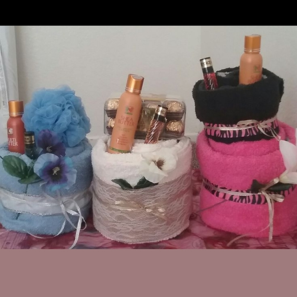 Towel cakes